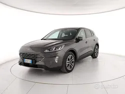 Grigio Usata 2020 Ford Kuga Titanium SUV | 19.300 € (Ottimo prezzo)