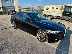 Nero Usata 2016 Alfa Romeo Giulia Super Tre volumi | 16.500 € (Cara)