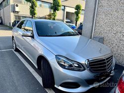 Grigio Usata 2016 Mercedes E220 Executive Tre volumi | 7000 €