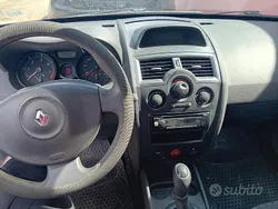 Usata 2007 Renault Mégane II Tre volumi | 900 € (Ottimo prezzo)