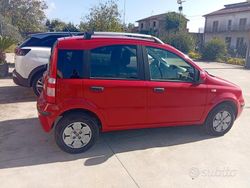 Rosso Usata 2010 Fiat Panda Dynamic Tre volumi | 4300 € (Buon prezzo)