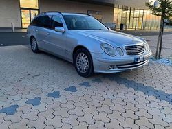 Usata 2006 Mercedes E280 Avantgarde Station wagon | 3900 € (Super prezzo)