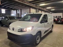 Bianco Nuova 2025 Peugeot Partner S Monovolume | 19.990 € (Buon prezzo)