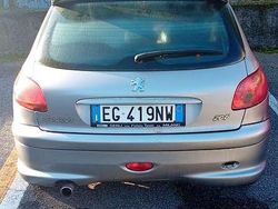 Usata 2004 Peugeot 206 S Tre volumi | 500 € (Super prezzo)