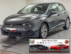 Grigio Usata 2020 VW Golf VIII Executive Tre volumi | 20.800 € (Buon prezzo)