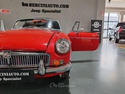 Rosso Usata 2015 MG B Cabrio | 17.900 €