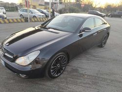 Nero Usata 2005 Mercedes CLS320 Tre volumi | 6300 € (Ottimo prezzo)