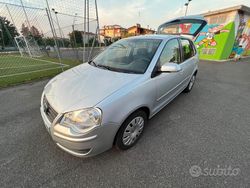 Grigio Usata 2007 VW Polo Tre volumi | 2750 € (Buon prezzo)