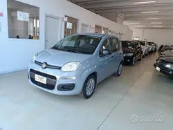 Usata 2017 Fiat Panda Pop Due volumi | 9900 € (Cara)