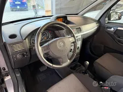 Usata 2005 Opel Meriva Monovolume | 1500 € (Buon prezzo)