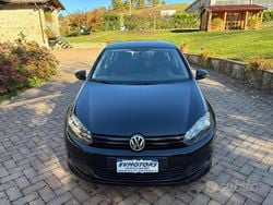 Nero Usata 2012 VW Golf VII Highline Tre volumi | 8900 € (Buon prezzo)