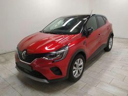 Rosso Usata 2021 Renault Captur Zen SUV | 17.990 € (Cara)
