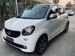 Doppio tetto Usata 2018 Smart ForFour Passion Due volumi | 10.950 € (Super prezzo)