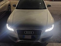 Grigio Usata 2012 Audi A4 Tre volumi | 10.999 €