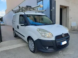 Bianco Usata 2014 Fiat Doblò Monovolume | 8450 € (Buon prezzo)