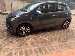 Grigio Usata 2017 Peugeot 108 Due volumi | 8500 €