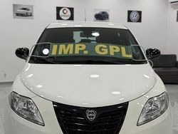 Bianco Usata 2015 Lancia Ypsilon Gold Due volumi | 5700 € (Ottimo prezzo)