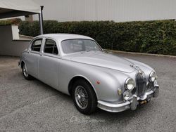 Argento Nuova 2025 Jaguar XJ12 Tre volumi | 17.900 €