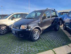 Nero Usata 2012 Fiat Panda 4x4 Climbing Due volumi | 7500 € (Buon prezzo)