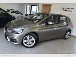 Beige Usata 2015 BMW 220 Active Tourer Luxury Line Monovolume | 13.900 € (Buon prezzo)