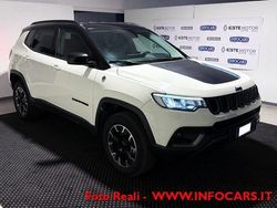 Bianco metallizzato Usata 2023 Jeep Compass Trailhawk SUV | 20.900 € (Buon prezzo)