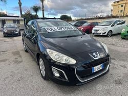 Bianco Usata 2012 Peugeot 308 Tre volumi | 2800 € (Ottimo prezzo)
