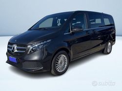 Grigio scuro metallizzato Usata 2024 Mercedes V250 Avantgarde Monovolume | 59.200 € (Cara)