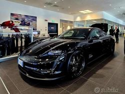 Usata 2021 Porsche Taycan 4S Performance Package Tre volumi | 69.900 € (Cara)