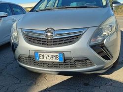 Grigio Usata 2012 Opel Zafira Tourer Monovolume | 7000 €