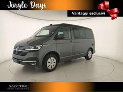 Grigio indio metallizzato Usata 2023 VW California California Furgone | 59.400 € (Buon prezzo)