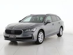 Grigio Usata 2025 Skoda Superb Selection Station wagon | 34.400 € (Buon prezzo)