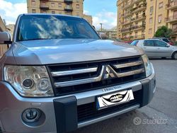 Grigio Usata 2011 Mitsubishi Pajero SUV | 18.000 € (Cara)