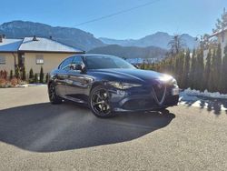 Blu/azzurro Usata 2016 Alfa Romeo Giulia Veloce Tre volumi | 19.000 € (Buon prezzo)