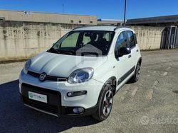 Bianco Usata 2017 Fiat Panda 4x4 S Due volumi | 9990 € (Buon prezzo)