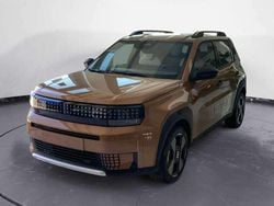 Bronzo luna Nuova 2025 Fiat Grande Panda La Prima Due volumi | 14.690 € (Ottimo prezzo)