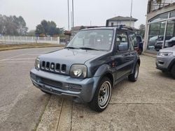 Grigio Usata 2006 Suzuki Jimny SUV | 8990 € (Ottimo prezzo)