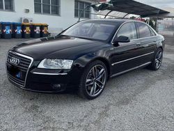 Usata 2004 Audi A8 Tre volumi | 26.000 € (Molto cara)