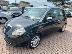 Nero Usata 2009 Lancia Ypsilon Due volumi | 3200 € (Buon prezzo)