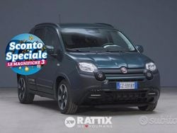 Verde Usata 2025 Fiat Panda Cross Tre volumi | 12.900 € (Buon prezzo)