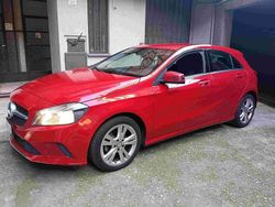 Rosso Usata 2016 Mercedes A180 Tre volumi | 12.899 € (Ottimo prezzo)
