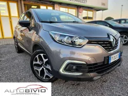 Grigio metallizzato Usata 2019 Renault Captur Business SUV | 12.900 € (Buon prezzo)