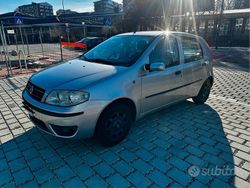 Grigio Usata 2006 Fiat Punto Active Tre volumi | 2800 € (Buon prezzo)