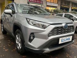 Grigio Usata 2022 Toyota RAV4 Hybrid Business Edition SUV | 27.900 € (Buon prezzo)