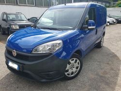 Blu/azzurro Usata 2017 Fiat Doblò Monovolume | 8000 €