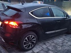 Nero Usata 2016 DS Automobiles DS4 Tre volumi | 8000 € (Buon prezzo)
