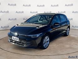 Nero Usata 2025 VW Golf VIII Style Tre volumi | 29.500 € (Ottimo prezzo)