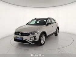Grigio Usata 2022 VW T-Roc Life SUV | 20.100 € (Ottimo prezzo)