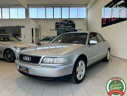 Argento Usata 1997 Audi A8 Tre volumi | 13.800 €