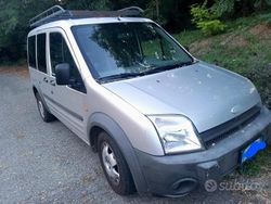 Grigio Usata 2004 Ford Tourneo Due volumi | 1700 €