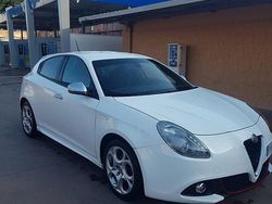 Usata 2018 Alfa Romeo Giulietta Due volumi | 10.000 € (Buon prezzo)